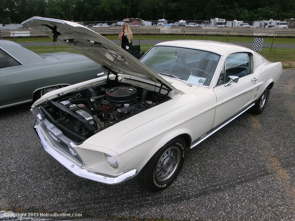 5th Annual Mid-Atlantic Car Show and Nostalgia Drags | Hotrod Hotline